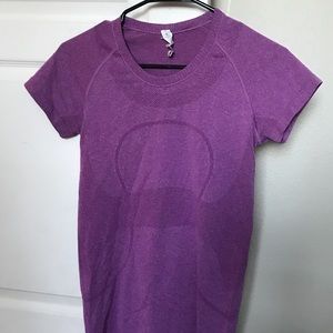Lululemon T-shirt